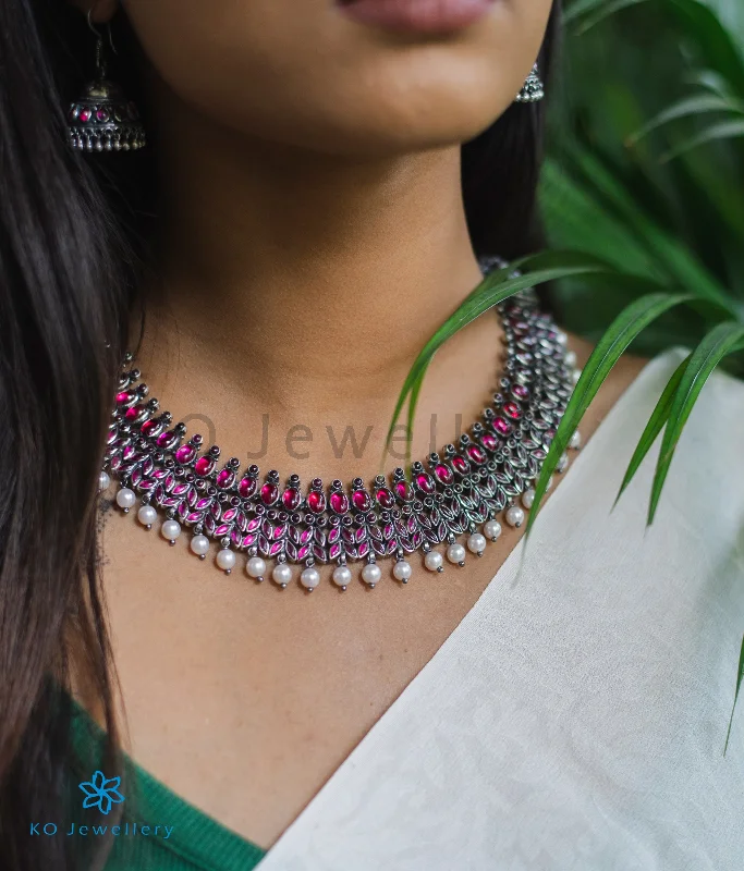 Ladies Quiet Necklaces -zodiac necklaces for women -The Ahalya Silver Kempu Necklace (Oxidised)