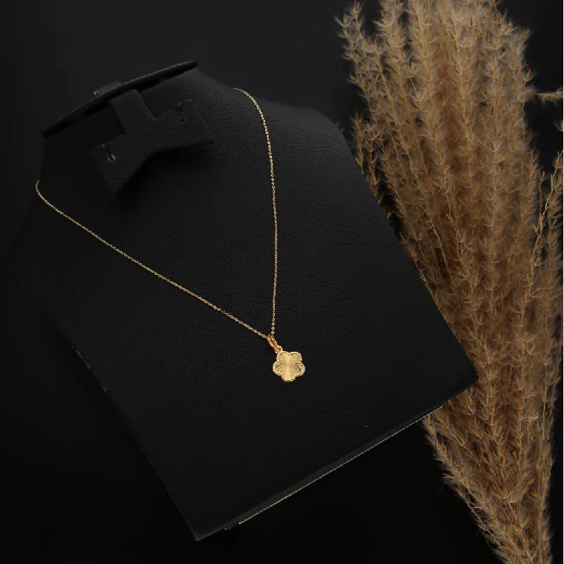 Ladies Rustic Necklaces -lucky charm necklaces -Gold Necklace (Chain With Flower Shaped Pendant) 21KT - FKJNKL21KM9811